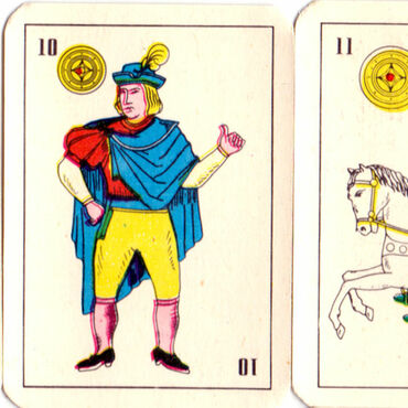 Pavias Playing Cards made in Peru