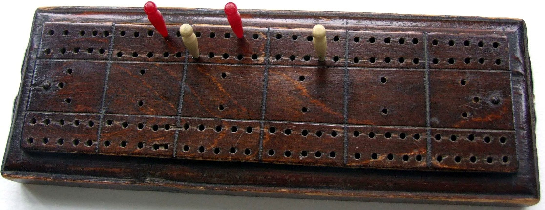Cribbage board