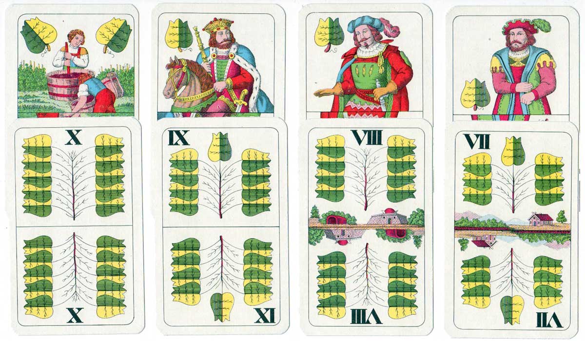 “Dvouhlavé Hrací Karty” (Czech Seasons playing cards) made by Obchodní Tiskárny, c.1980