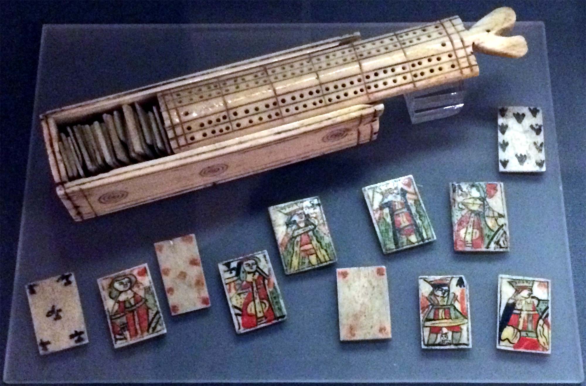 Bone card set in case, c.1810-1814 Bone card set in case, c.1810-1814